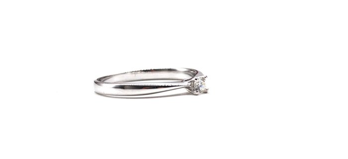 Ring - 18 kraat Hvidguld Diamant (Natur)