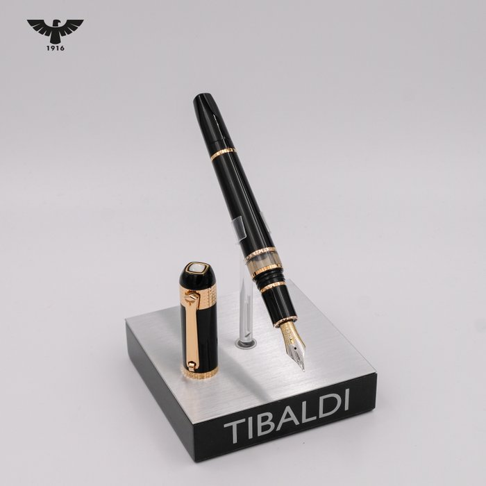 Tibaldi - Excelsa - Black  Gold Plated Trims + 18K Gold Nib (Limited Edition/618) - Fyldepen