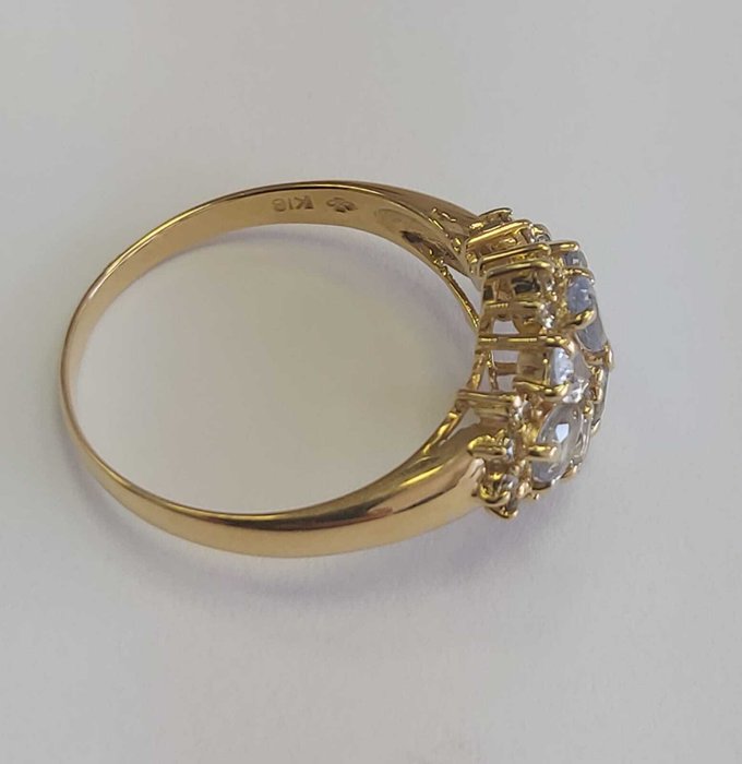 Ring - 18 kraat Gulguld -  1.40ct. tw. Tanzanit - Diamant