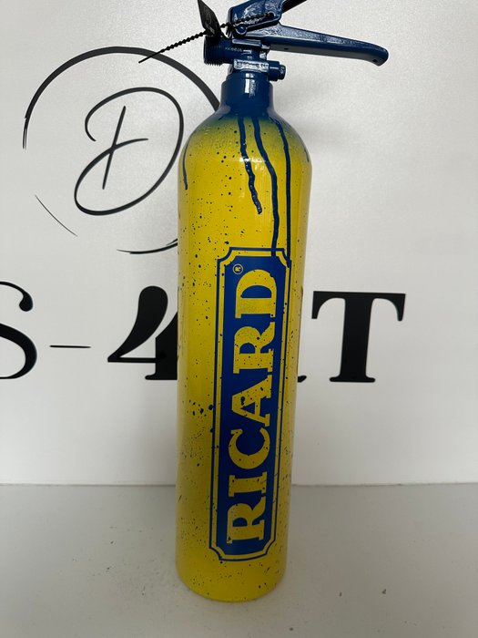 DS4RT - Decoratieve Ricard Brandblusser Exclusief