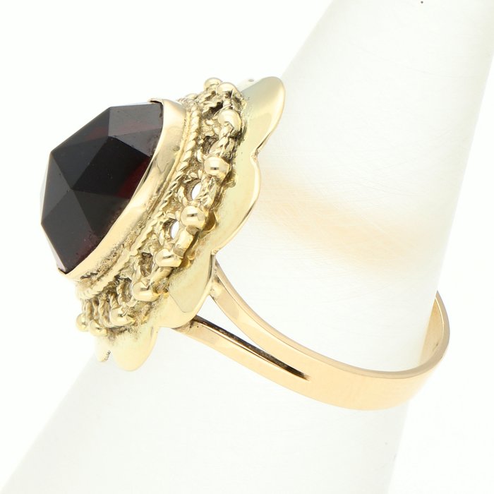 Ingen mindstepris - Ring - 14 karat Gulguld -  3.48ct. tw. Granat