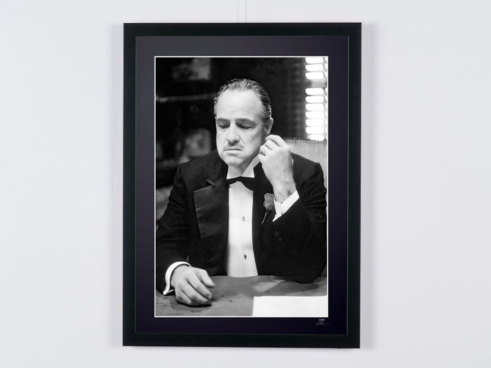 The Godfather -Marlon Brando as "Don Vito Corleone" - Fine Art Photography - Luxury Wooden Framed 70X50 cm - Limited Edition Nr 06 of 35 - Serial ID 20176 - Original Certificate (COA) Hologram Logo Editor and QR Code - 100% New items