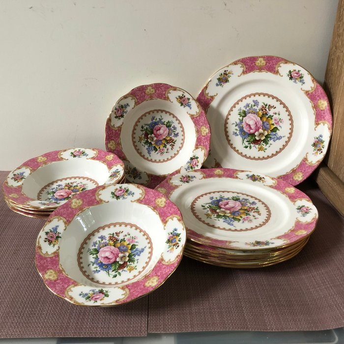 Royal Albert - serie "LADY CARLYLE" - Tallerken (12) - Bloemen deco goud accenten nieuwstaat 6platte6diepborden - Knogleporcelæn - Bone Chine porcelæn