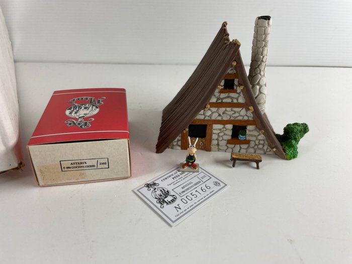 Pixi Folies - Asterix - Figurine " La maison d'Astérix " + "Astérix"