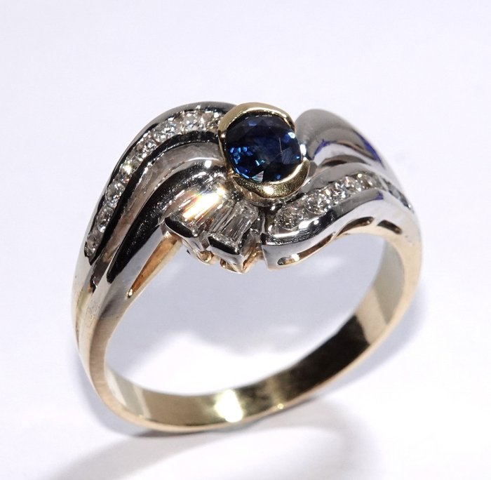 Ring - 18 kraat Gulguld Hvidguld -  081ct tw Safir - Diamant