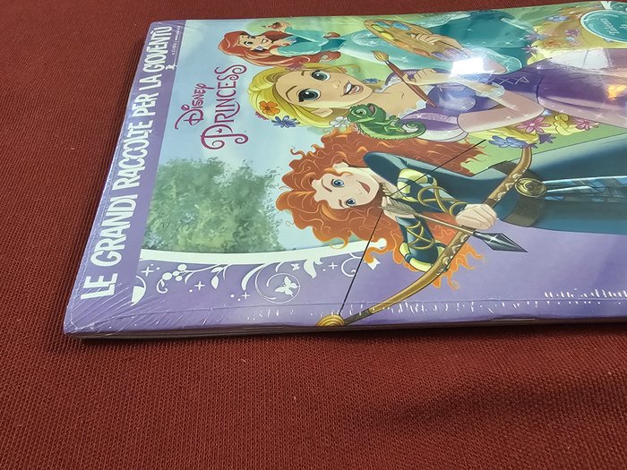 Panini - Disney Princess - Talenti da Favola - 1 Factory seal (Empty album + complete loose sticker set)