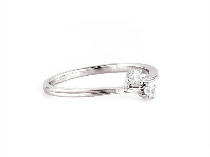 Ring - 14 karat Hvidguld -  0.32ct. tw. Diamant (Natur)