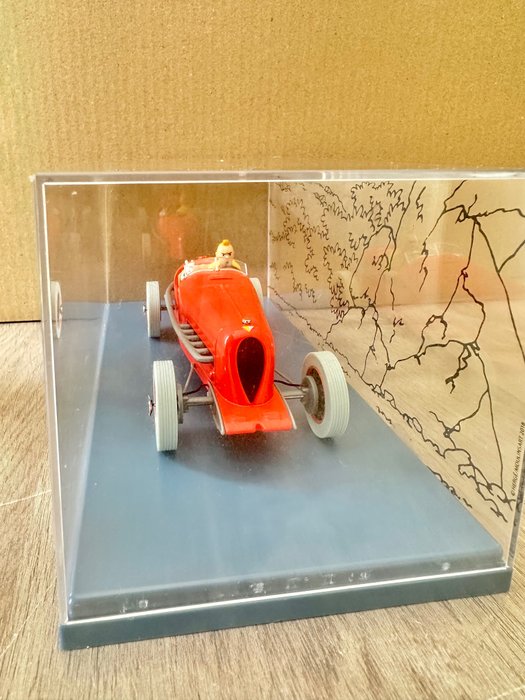 Tintin 1:24 - Le bolide rouge