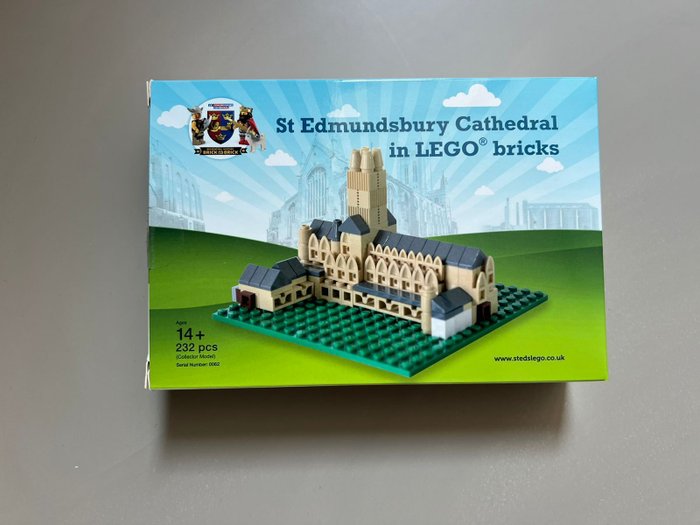 Lego - Edmundsbury cathedral - Rare