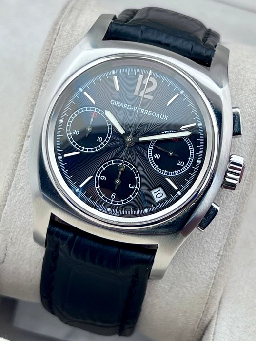 Girard-Perregaux - Carré Elegance Limited Edition AN .75 Automatic Chronograph - 2498 - Mænd - 2010-2020