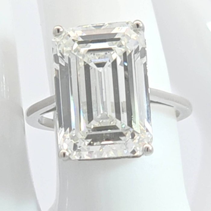 Ring Platin -  1119ct tw Diamant (Laboratoriedyrket) - Sjælden størrelse Emerald Cut