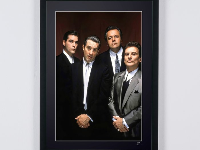 Goodfellas (1990) -Robert De Niro (James Conway)  Cast - Fine Art Photography - Luxury Wooden Framed 70X50 cm - Limited Edition Nr 05 of 30 - Serial ID 30241 - Original Certificate (COA), Hologram Logo Editor and QR Code - 100% New items.