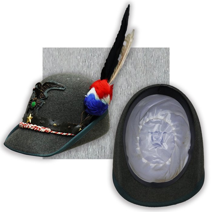 Italien - Alpine jægere - Militær hjelm - Shako / Alpine hunters' kepi kendt som Alpini - 1950/1970