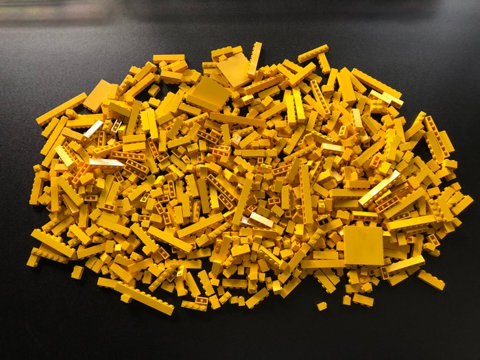 Lego - Geen serie - LEGO Partij van 1000 gram gele bouwstenen vanaf 1x1 verschillende hoogtes