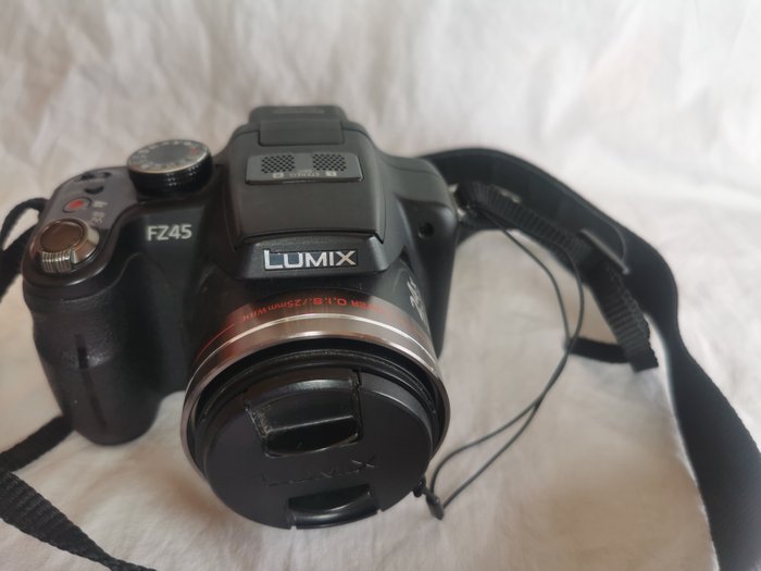 Panasonic Lumix DMC-FZ45 Digitalkamera