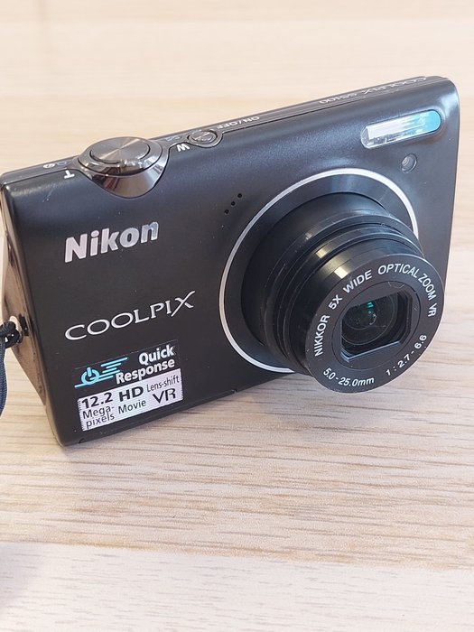 Nikon Coolpix S5100 Digitalkamera