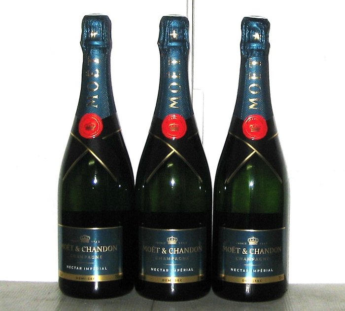 Moët  Chandon, Moët  Chandon Nectar Impérial - Champagne Demi-Sec - 3 Flasker (0,75 L)