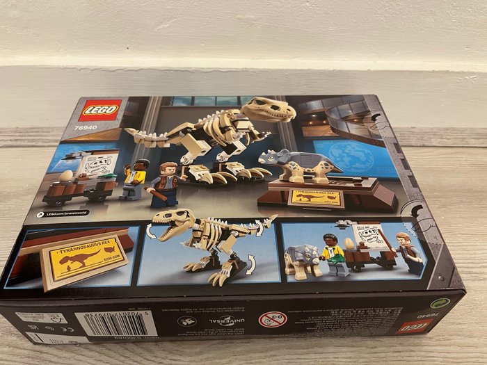 Lego - Jurassic World - 76940 - Tentoonstelling dinosaurusfossiel van T. rex (76940) - Holland