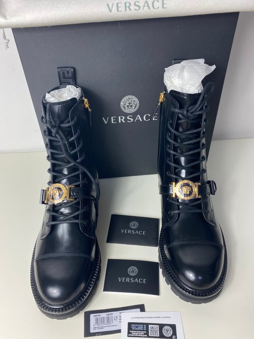 Versace - Støvler - Størelse: 39 (EU/IT) / 6 (UK) / 9 (US)