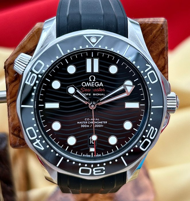 Omega - Seamaster Diver 300M - 210.32.42.20.01.001 - Mænd - 2011-nu