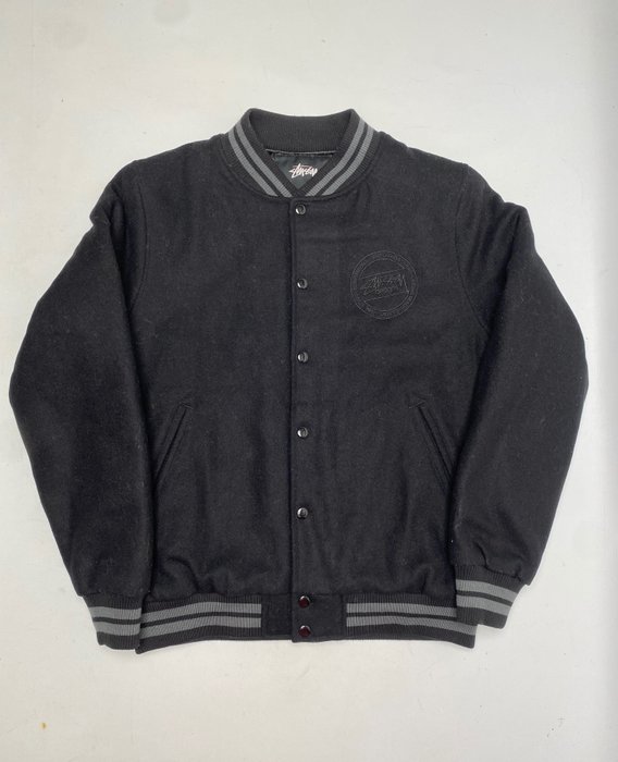 Stüssy - Bomber jakke - Nyt med labels