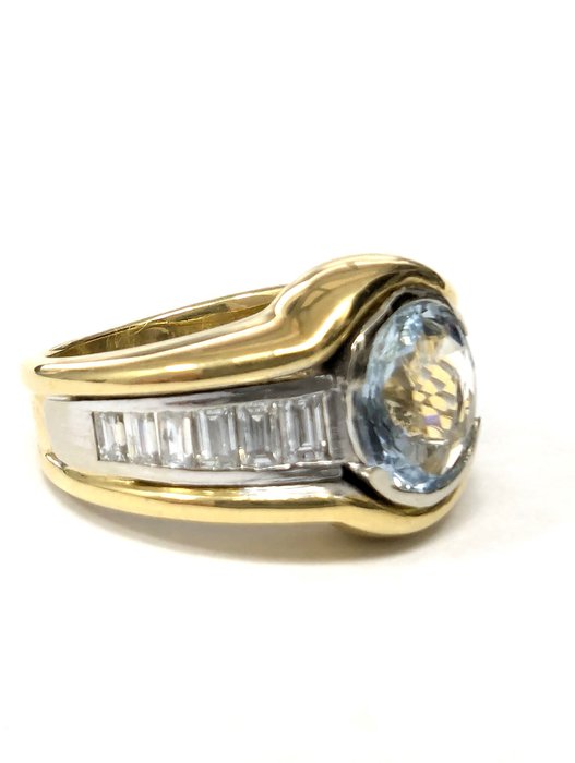 Ring - 18 kraat Gulguld, Hvidguld -  4.30ct. tw. Akvamarin - Diamant