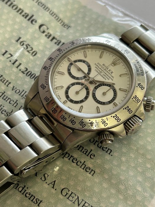 Rolex - Daytona - 16520 - Unisex - 1990-1999