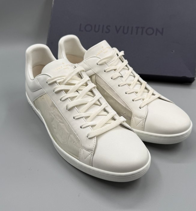 Louis Vuitton - Sneakers - Størelse: UK 11