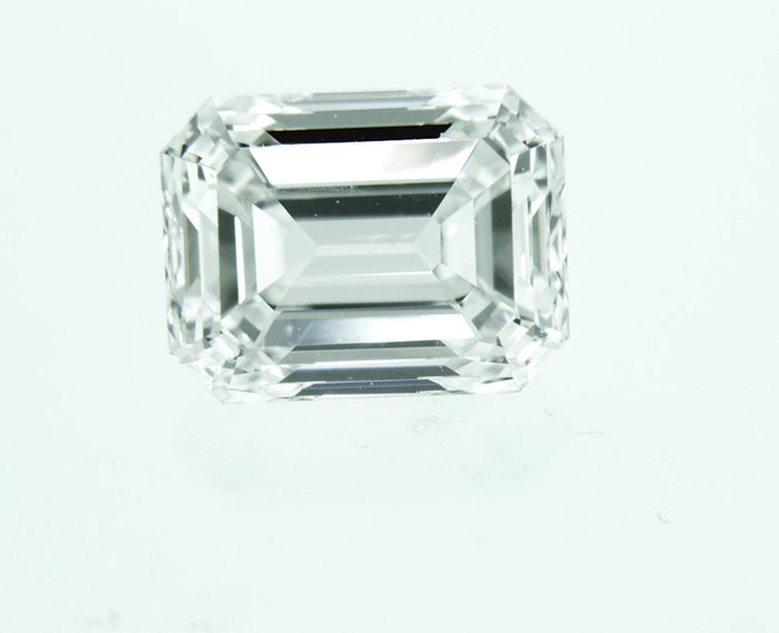 1 pcs Diamant  (Natur)  - 101 ct - Smaragd - E - VVS1 - Gemological Institute of America (GIA) - n133