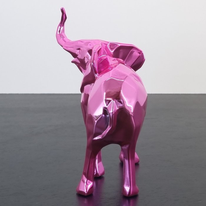 Richard Orlinski (1966) - Elephant Spirit (Pink Edition)