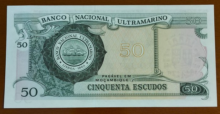 Mozambique - 5  Banknotes Escudos - various dates  (Ingen mindstepris)