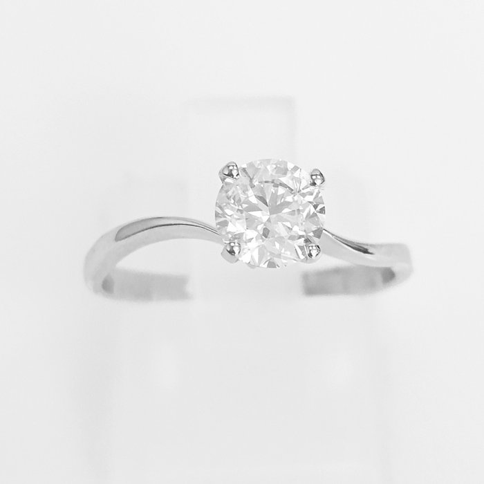 Forlovelsesring - 14 karat Hvidguld -  070ct tw Diamant (Natur)