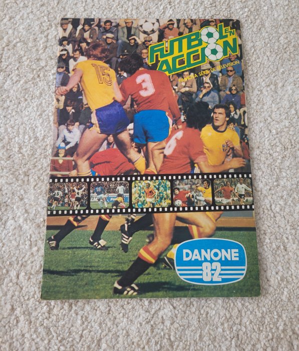 Danone - Futbol en Accion (World Cup 82) - 1 Complete Album