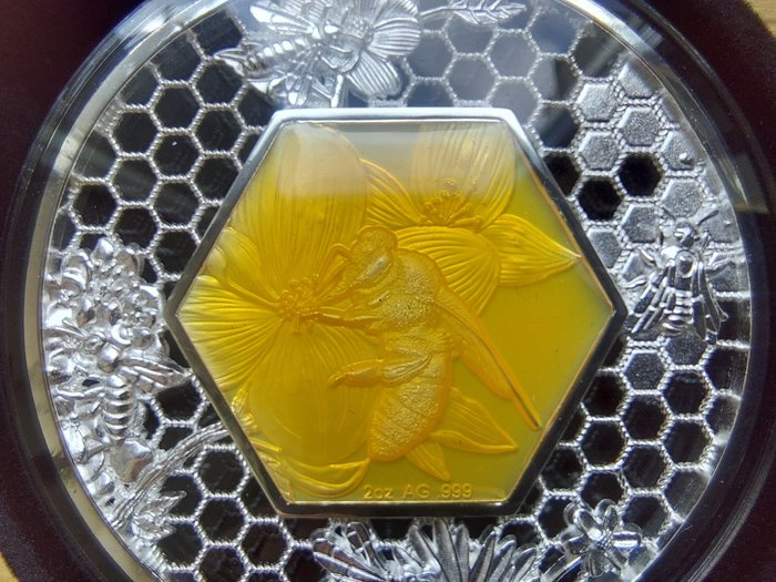 Salomonøerne 2 Dollars 2023 Honeybee 2 Oz (999)  (Ingen mindstepris)