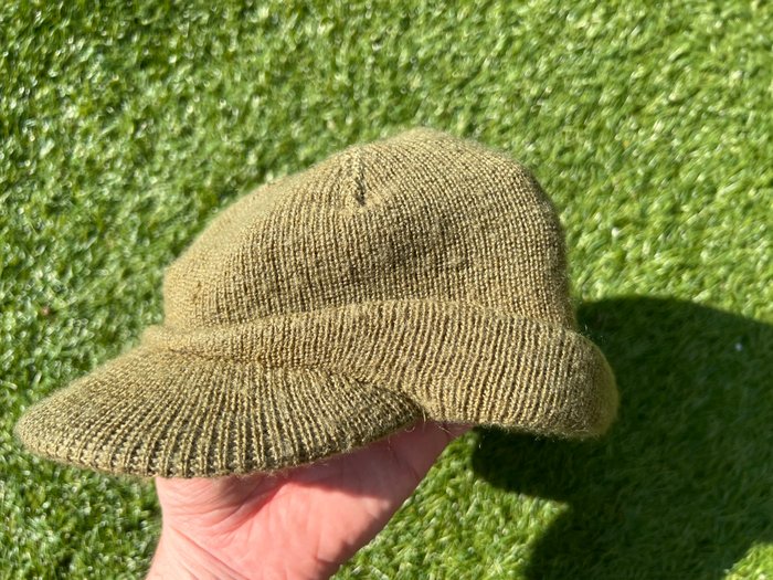 Amerikas Forenede Stater - Komplet WW2 US Army Issue Wool ''Jeep Cap'' - Battle of Bulge - Vinter - båret under M1 hjelm - Militærudstyr