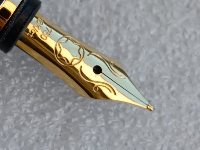 Montblanc - Penna Stilografica Montblanc Noblesse  nib 18 kt 750 - Fyldepen