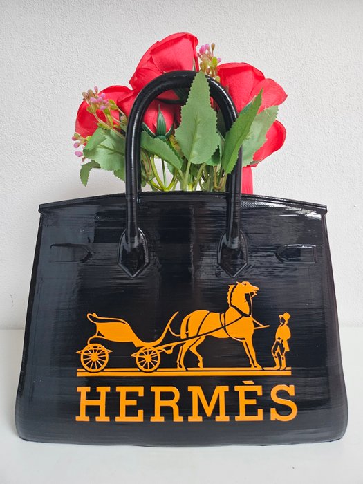 Munlu.art - Muntoni Luana - Hermēs bag - customized Uncle Scrooge $