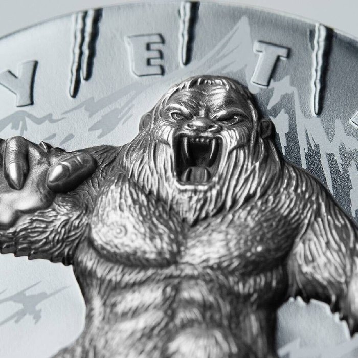 Niue. 5 Dollars 2022 Yeti, 2 Oz (.999) Black Proof  (Ingen mindstepris)