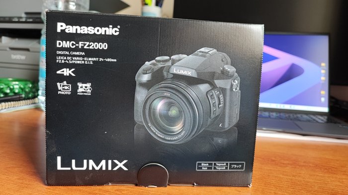 Panasonic DMC-FZ2000 (Free shipping) Digitalkamera