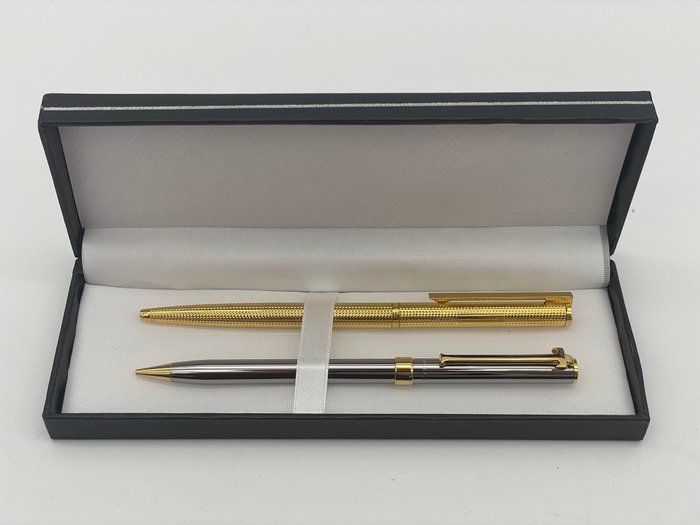 Tiffany  Co - Tiffany  Co - Ballpoint pens - With box  - All Writing - Rollerpen