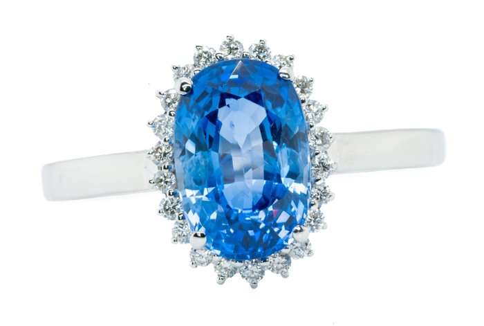 Ingen mindstepris - Ring - 18 kraat Hvidguld Rich Blue (Madagaskar) -  327ct tw Safir - Diamant - 015 ct - VS