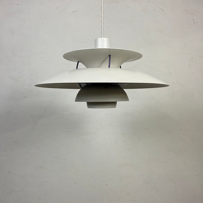 Louis Poulsen - Hængende lampe - PH5 - Aluminium