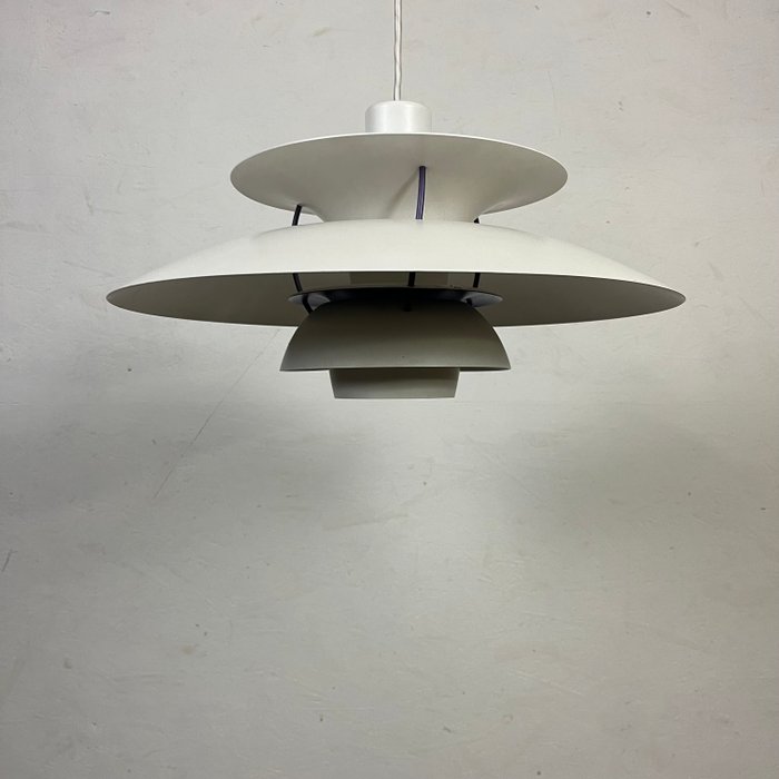 Louis Poulsen - Hængende lampe - PH5 - Aluminium