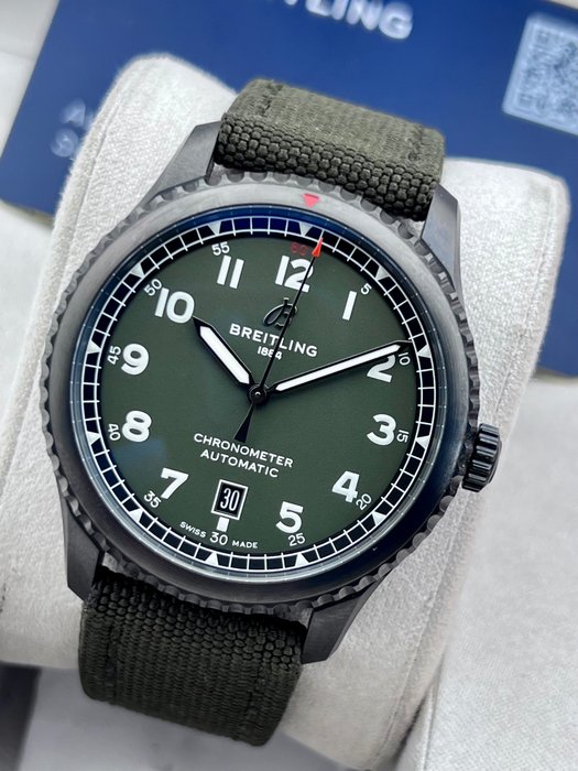 Breitling - Aviator 8 Automatic Curtiss Warhawk Green - Ingen mindstepris - M17315 - Mænd - 2011-nu