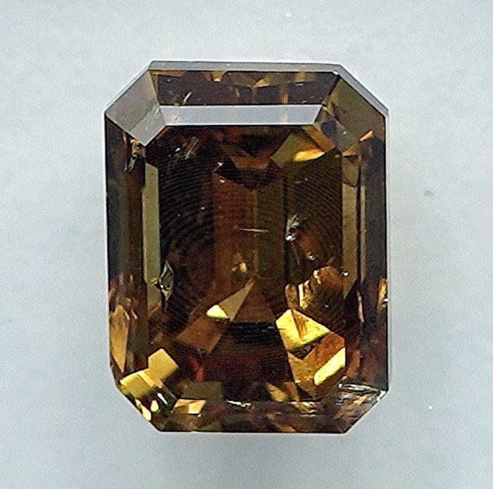 1 pcs Diamant  (Naturfarvet)  - 101 ct - Fancy Brunlig Gul - I1 - International Gemological Institute (IGI)