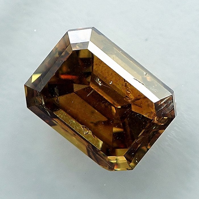 1 pcs Diamant  (Naturfarvet)  - 101 ct - Fancy Brunlig Gul - I1 - International Gemological Institute (IGI)