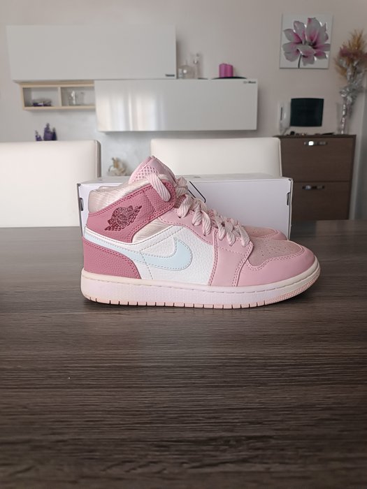 Air Jordan - Træningssko med lav ankel - Størelse: Shoes / EU 39, UK 5,5, US 8