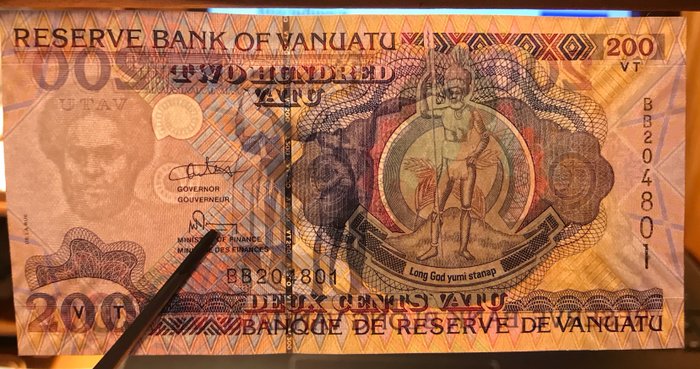 Vanuatu. - 10 x 200 Dollar 1995 - Pick 8b  (Ingen mindstepris)