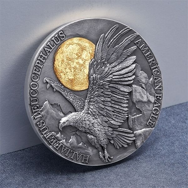 Ghana. 10 Cedis 2022 American Eagle Wildlife in the Moonlight Antique finish Silver Coin 2 oz (.999)