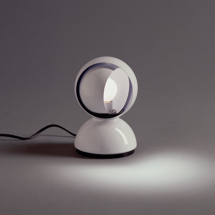 Vico Magistretti - Bordlampe - Eclisse - Metal - ARTEMIDE